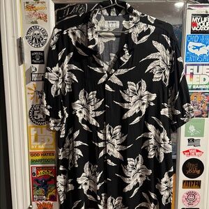 Old Navy Floral Button Up